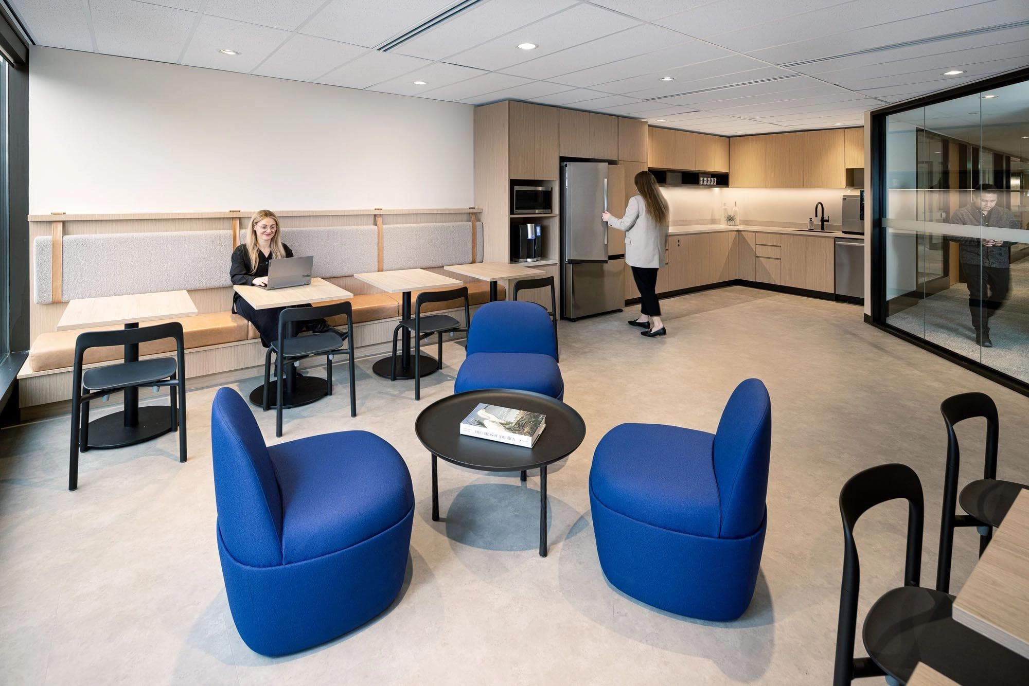 JML Office in Vancouver - Design and Build Project by Aura