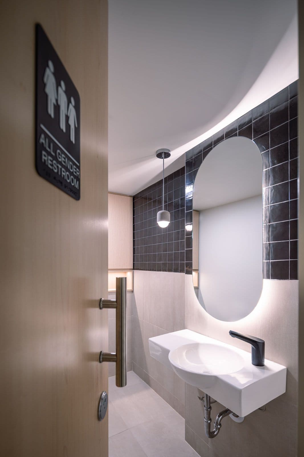 JML Office - Design & Build Project by Aura