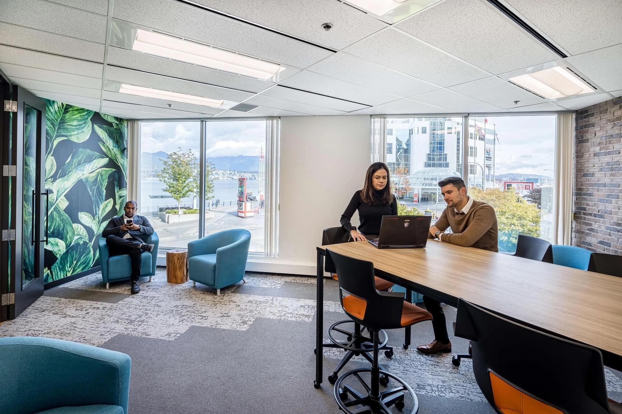 Vancouver Tourism Office - Design and Build Project by Aura