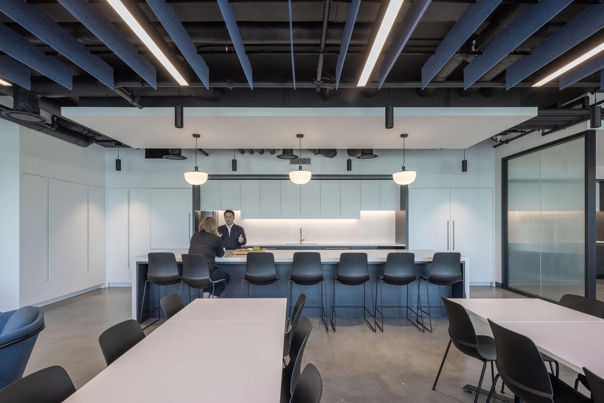 Thorsteinssons LLP Office in Vancouver - Design and Build Project by Aura