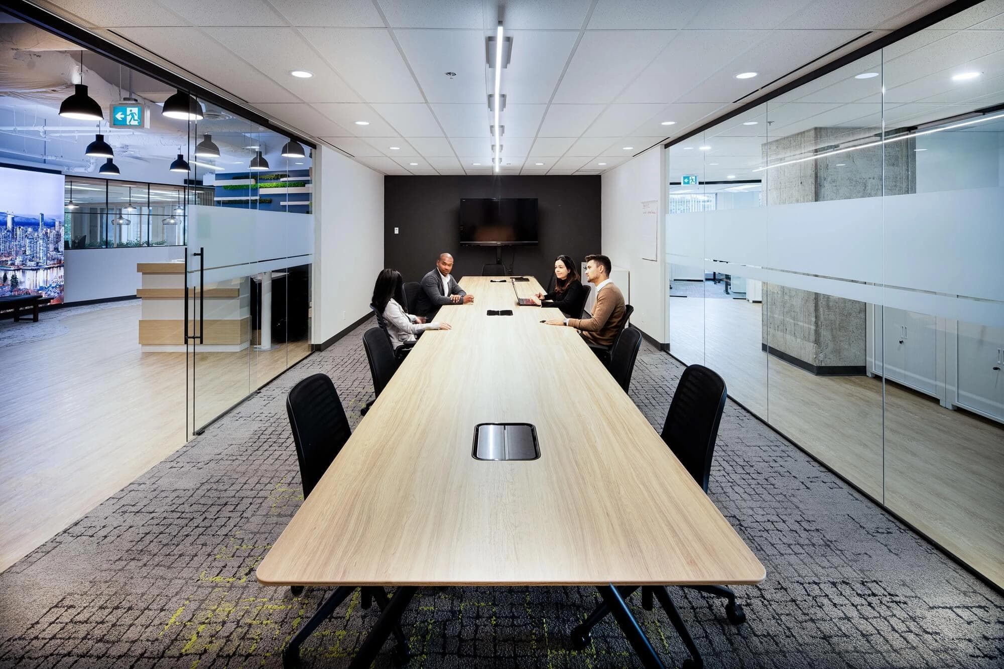 Vancouver Tourism Office - Design & Build Project by Aura