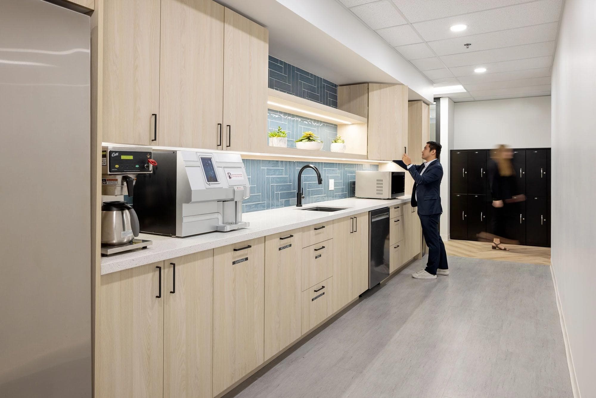 Cenon Pharmaceuticals Office in Burnaby - Design and Build Project by Aura