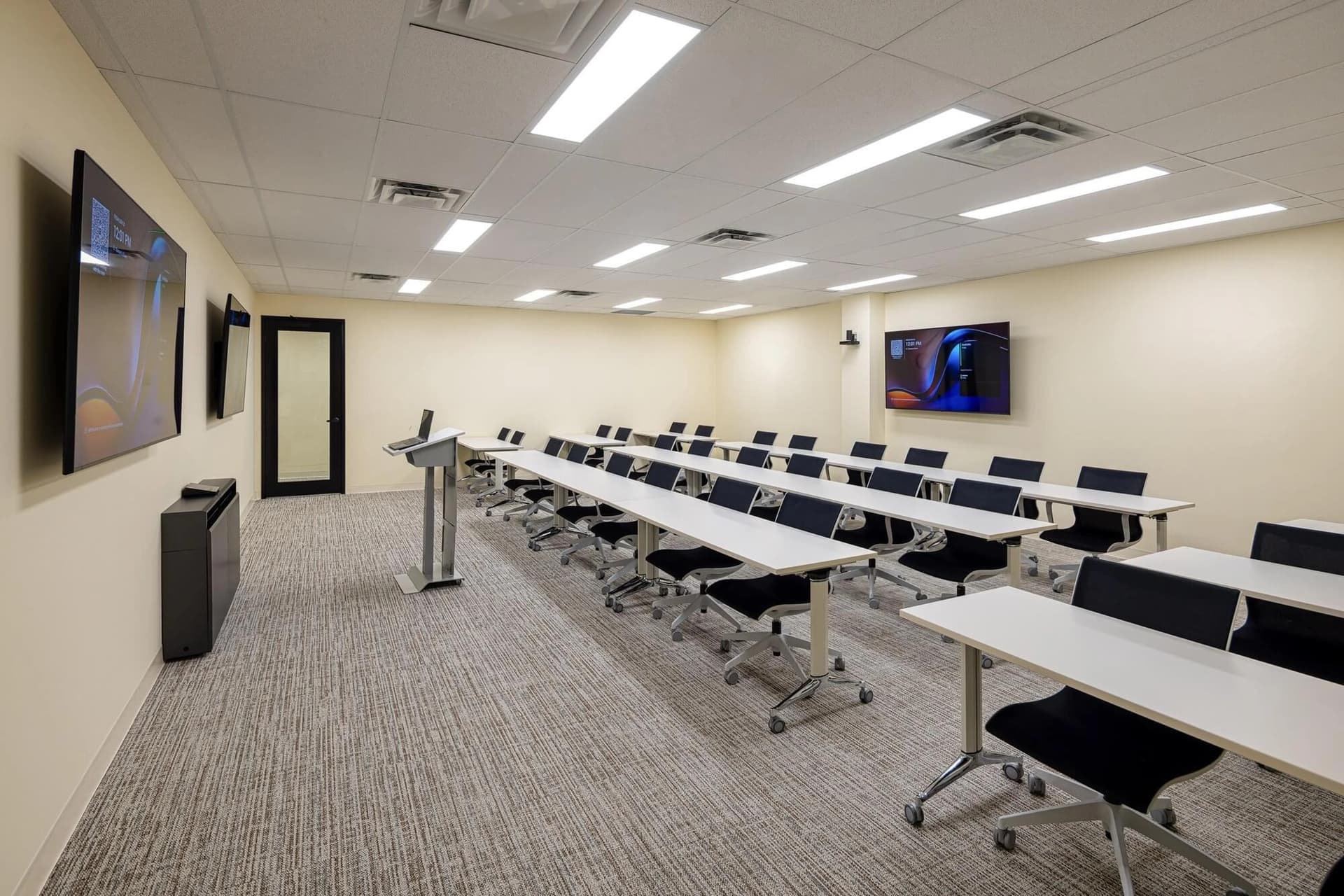 PPI Calgary Office - Design & Build Project by Aura