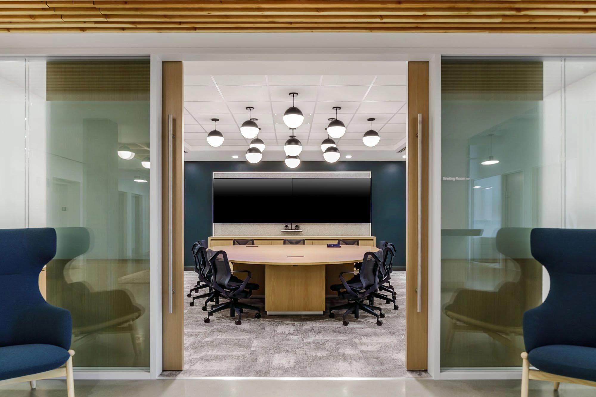 Canfor Office in Vancouver - Design and Build Project by Aura