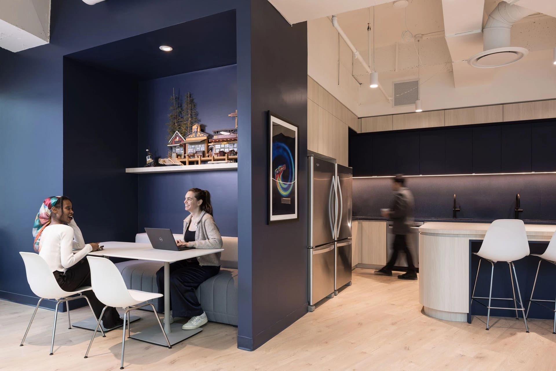 Robert Allan LTD Office - Design & Build Project by Aura