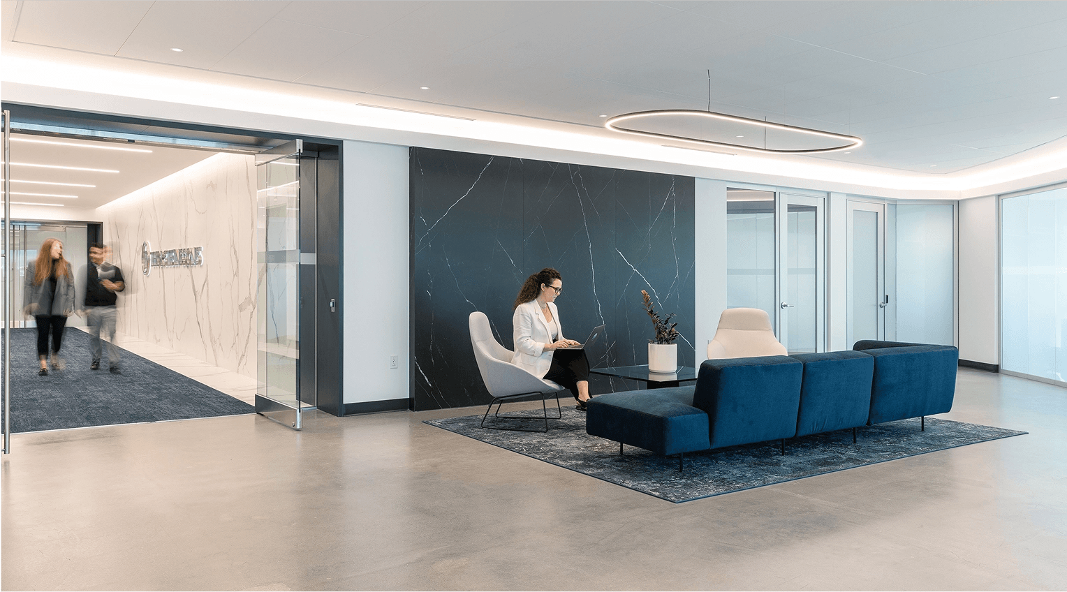 Thorsteinssons LLP Office in Vancouver - Design and Build Project by Aura