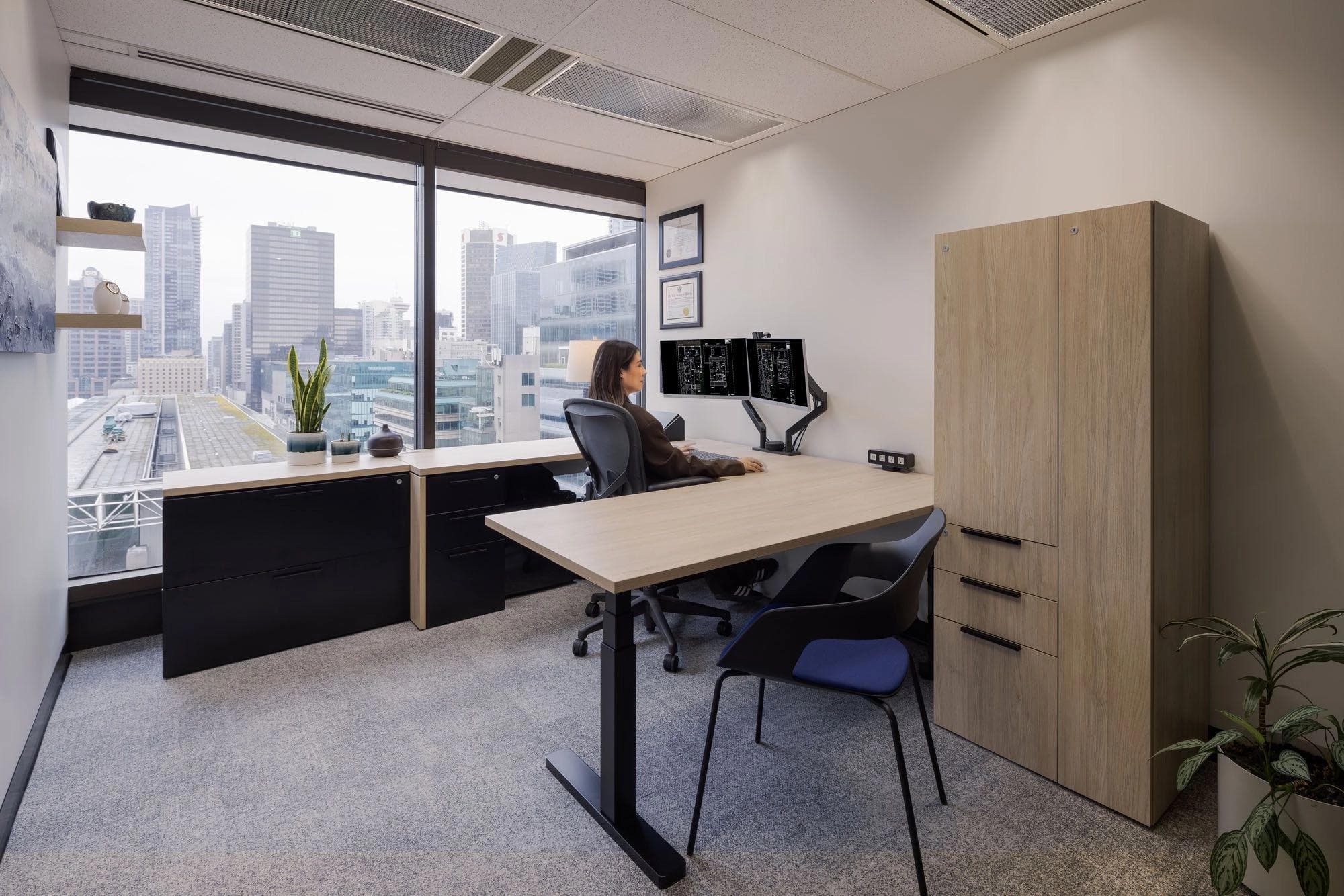 JML Office in Vancouver - Design and Build Project by Aura